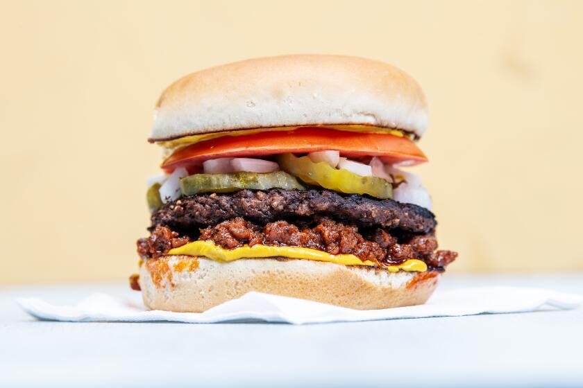 LOS ANGELES, CA- September 12, 2019: Vegan Tommy's-style Burger on Thursday, September 12, 2019. (Mariah Tauger / Los Angeles Times / prop styling by Kate Parisian)