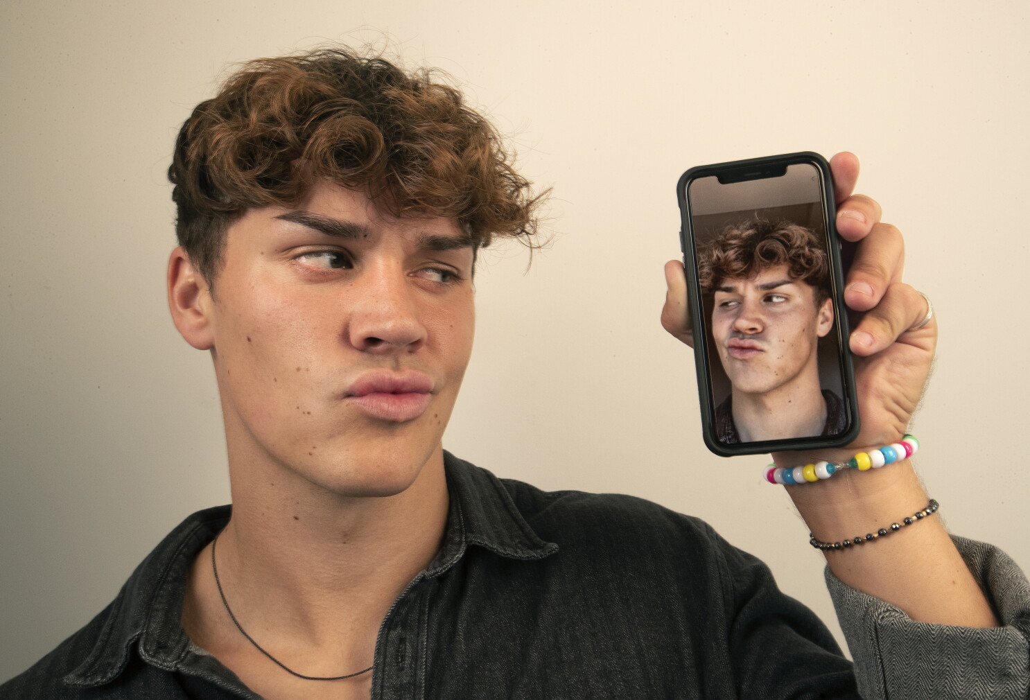 Why Trump May Force Tiktok S Chinese Owner To Sell It Los Angeles Times