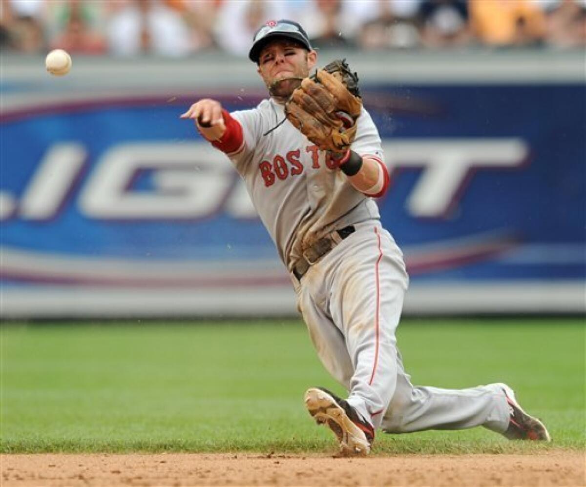 Red Sox 2B, 2008 A.L. MVP Dustin Pedroia retires