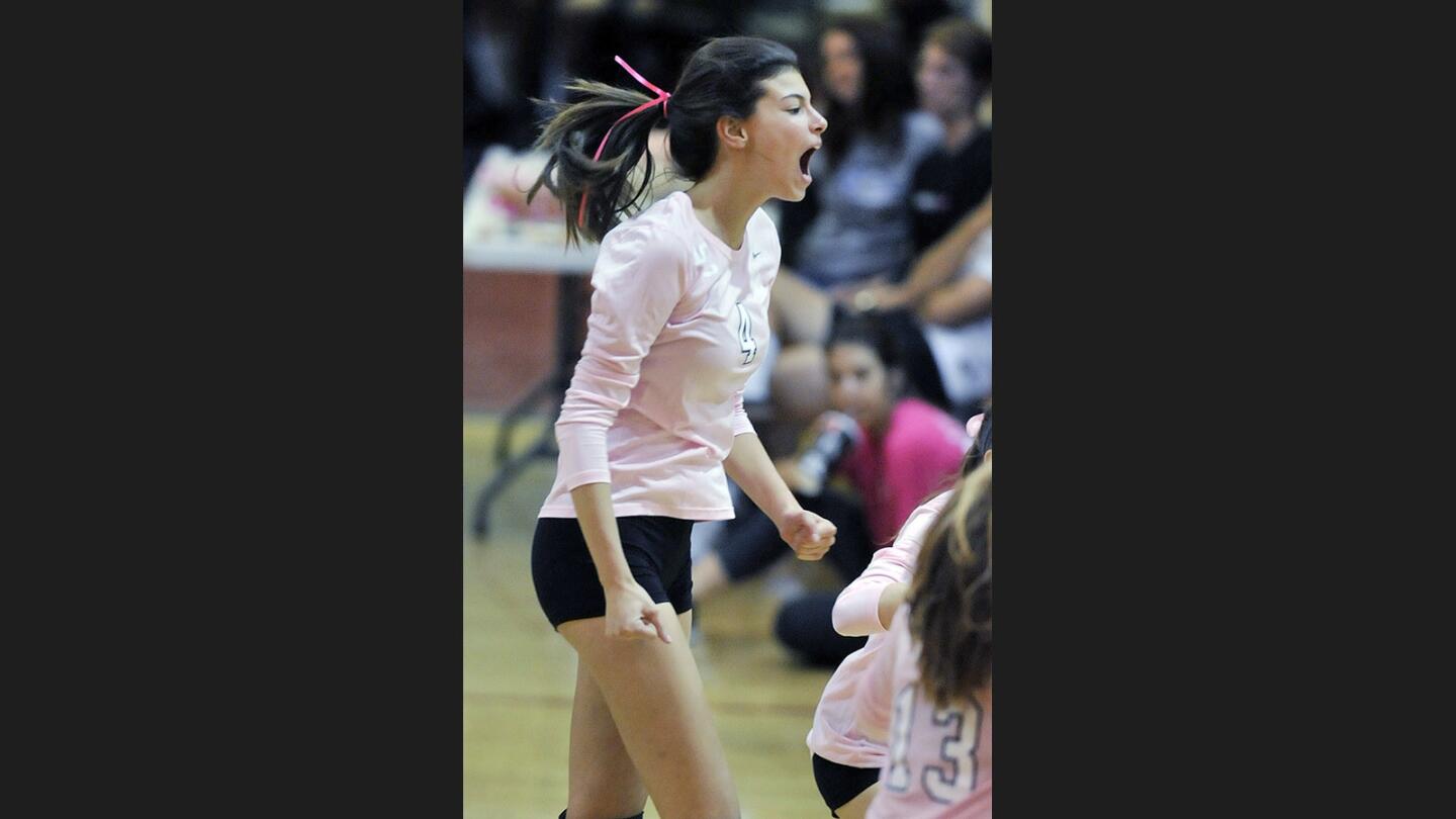 Photo Gallery: La Cañada vs. South Pasadena in Rio Hondo League girls' volleyball