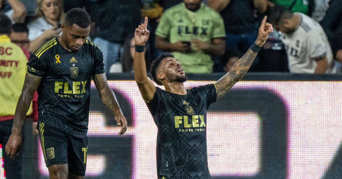 StatmanJames on Twitter: In his last two matches, Denis Bouanga has  recorded 7 G/A for Los Angeles FC: ⚽️⚽️⚽️🅰️ vs Juárez ⚽️⚽️🅰️ vs Real Salt  Lake Producing the good