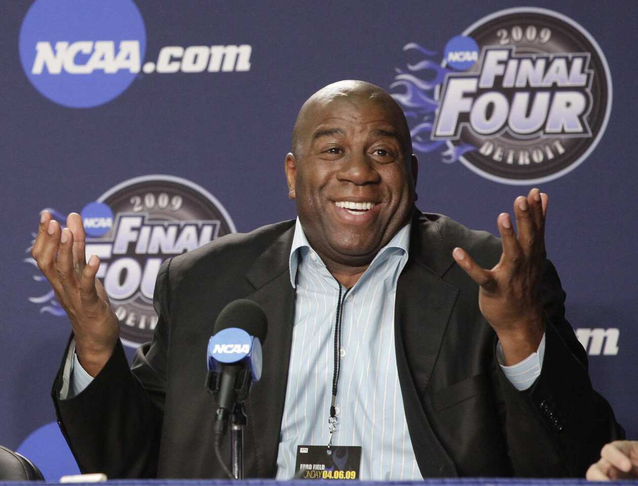 Magic Johnson's group buys the Dodgers