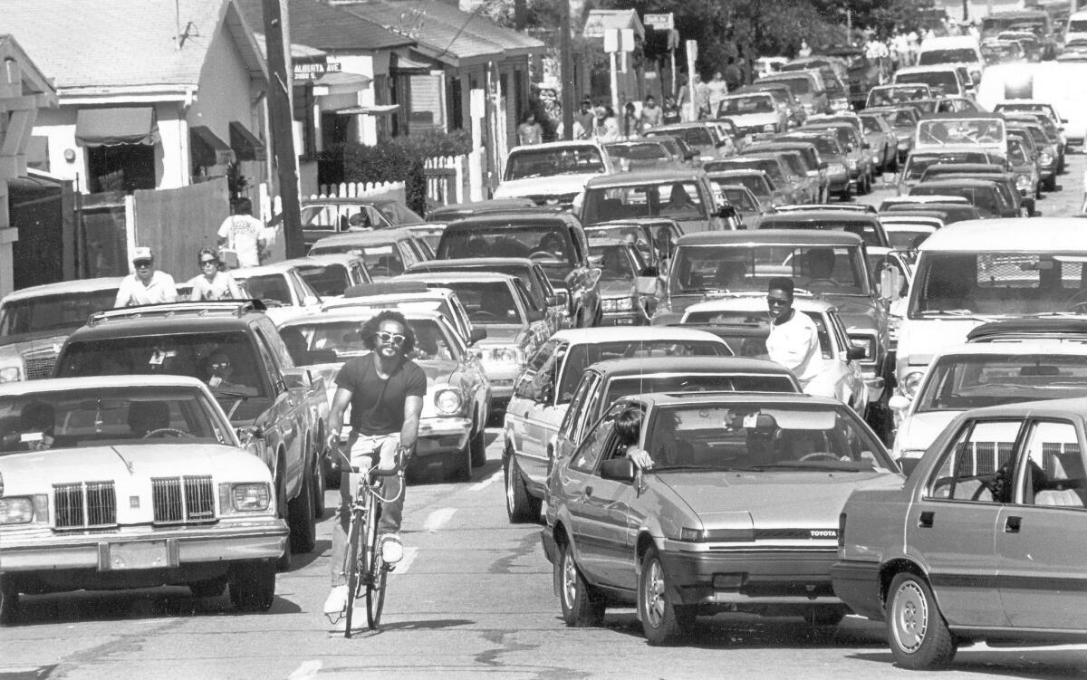 A Times poll of Southern Californians in 1989 found 40% of respondents believed that vehicles had ruined Los Angeles. Above, Sunday afternoon traffic on Venice Boulevard in Venice in 1987.
