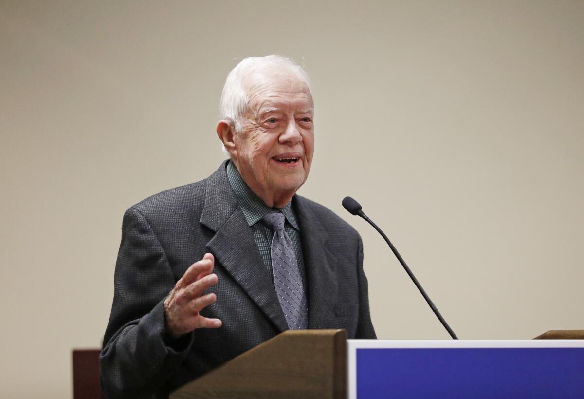 El expresidente Jimmy Carter habla durante una conferencia bautista en Atlanta, el jueves 15 de septiembre del 2016. Jimmy Carter dijo el jueves que Estados Unidos está experimentando un "resurgimiento de racismo" y pidió a líderes bautistas que incentiven cambios en sus iglesias y comunidades. (AP Foto/David Goldman)