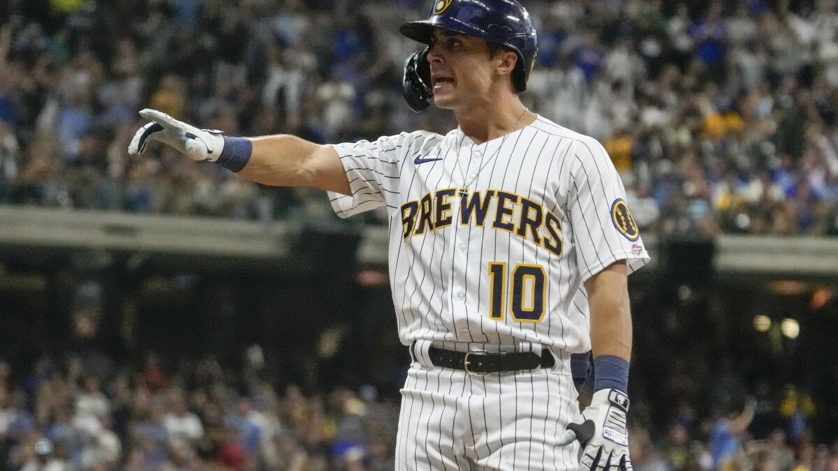 Frelick's exceptional debut performance helps Brewers rally to beat Braves  4-3 - The San Diego Union-Tribune