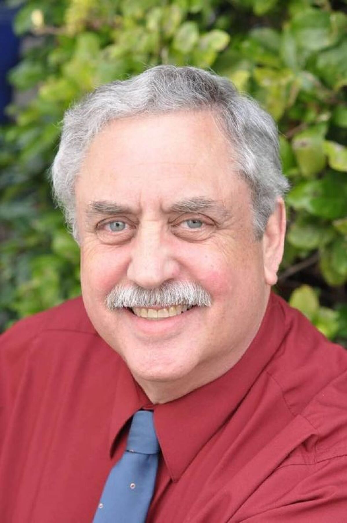 Veteran local musical theater actor Ed Hollingsworth passed away on Oct. 2.