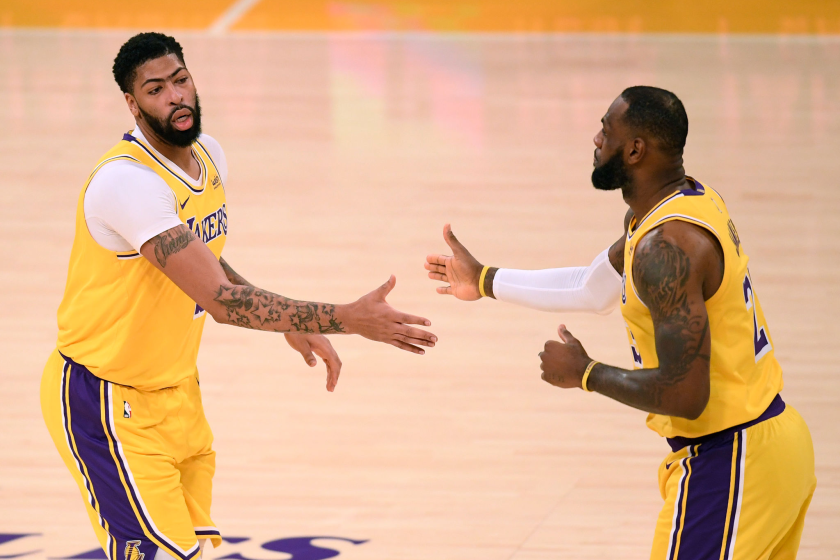 LOS ANGELES, CALIFORNIA - DECEMBER 28: Anthony Davis #3 of the Los Angeles Lakers celebrates.