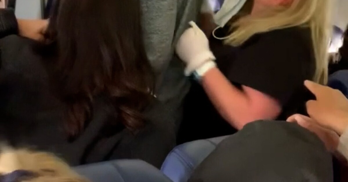 Passenger who attacked flight attendant on San Diego-bound plane gets prison