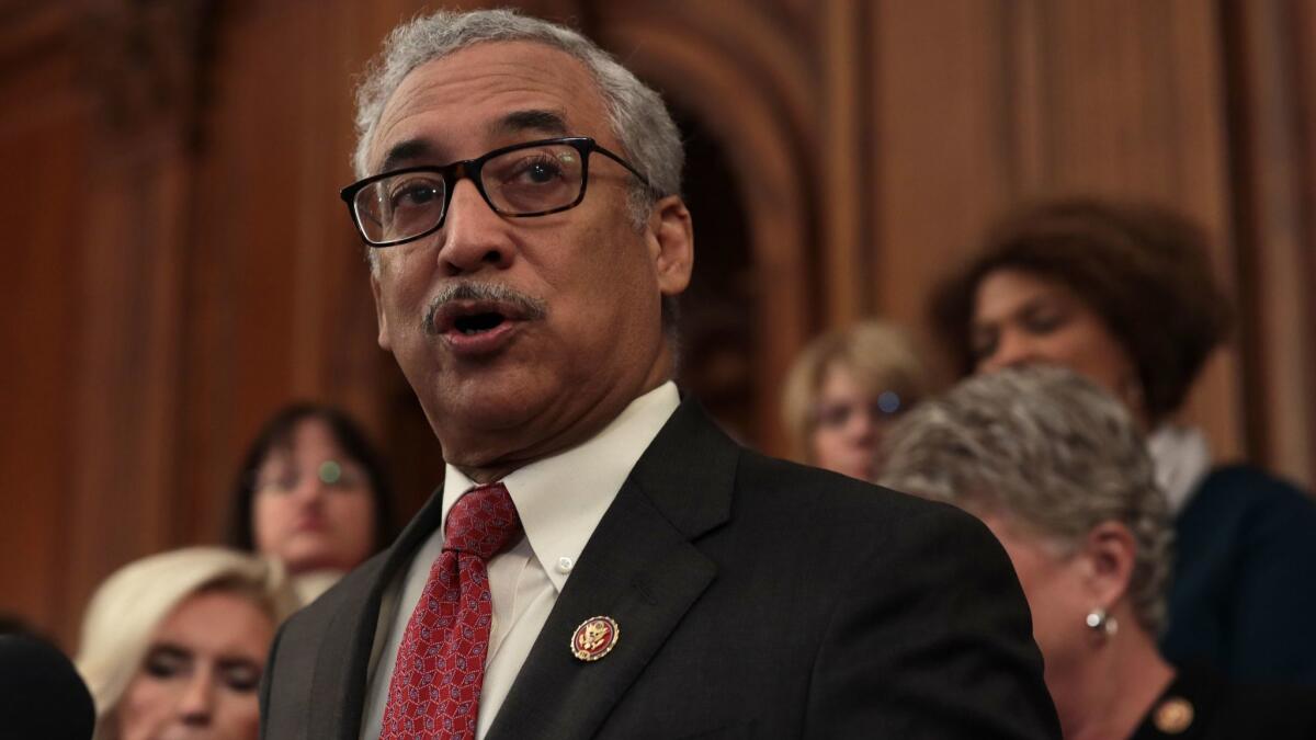 Contracting out the work of reviewing comments on the proposed rule “appears to be an alarming course of action,” Rep. Bobby Scott (D-Va.) and another Democratic lawmaker said in a letter.