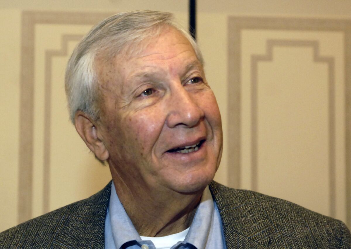 Former Auburn football coach Pat Dye dies at 80 - Los Angeles Times