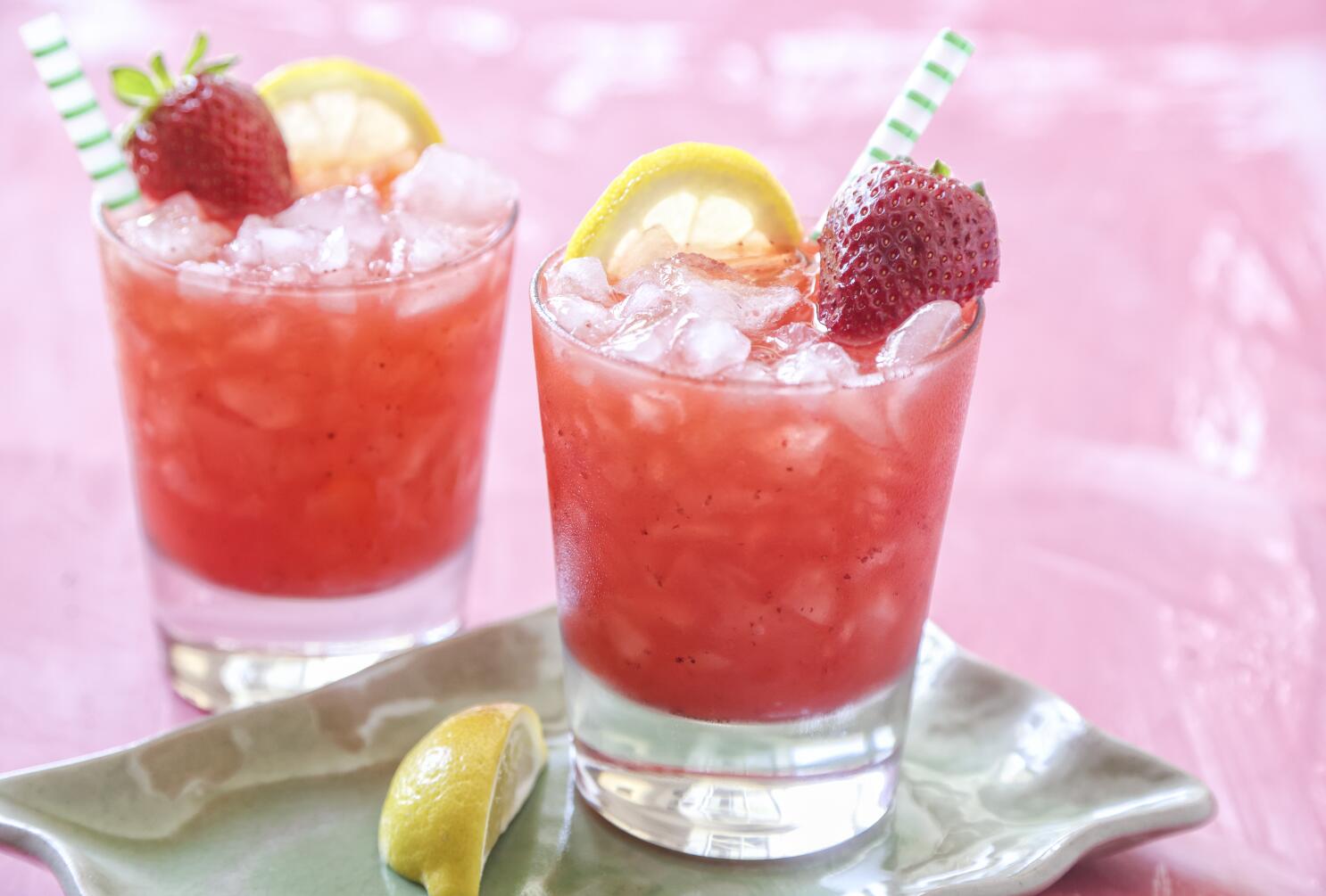 Shaken Strawberry Daiquiri Mocktail - Cup of Zest