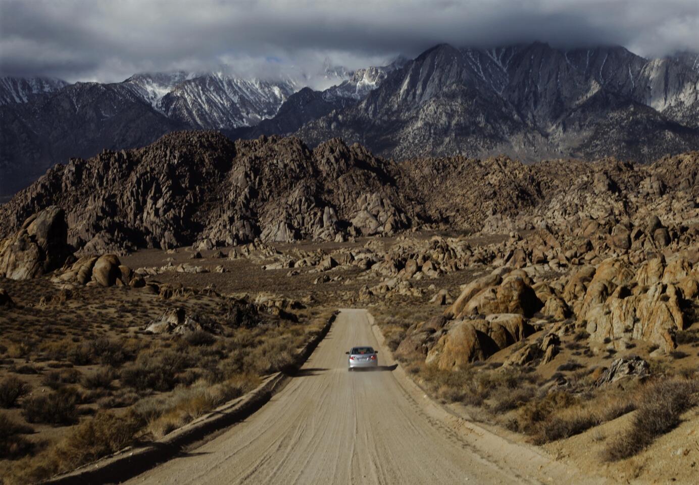 Alabama Hills: Driving in