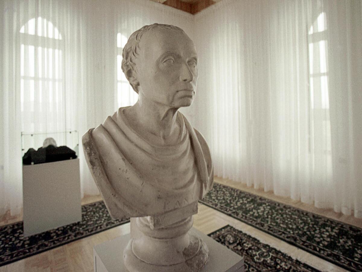 An argument in southern Russia over the philosopher Immanuel Kant, a bust of whom is seen here in Kaliningrad, led to one debater shooting the other with an air gun.