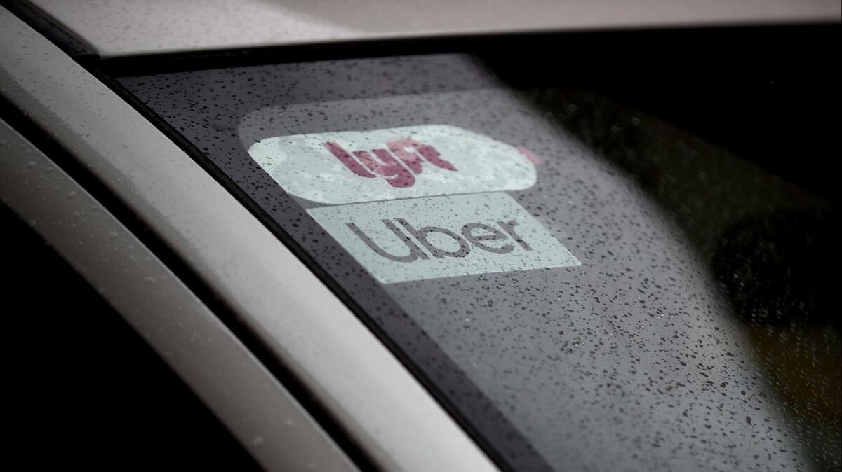 Ride-hailing company Uber is planning to start marketing shares to potential investors in a price range of aout $44 to $50 each, according to people familiar with the matter.