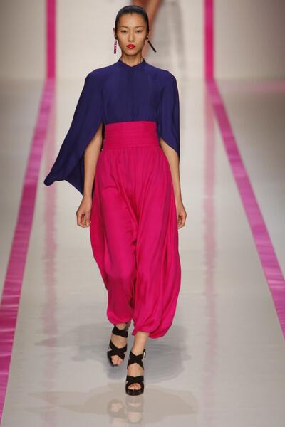 Emanuel Ungaro Spring / Summer 2010