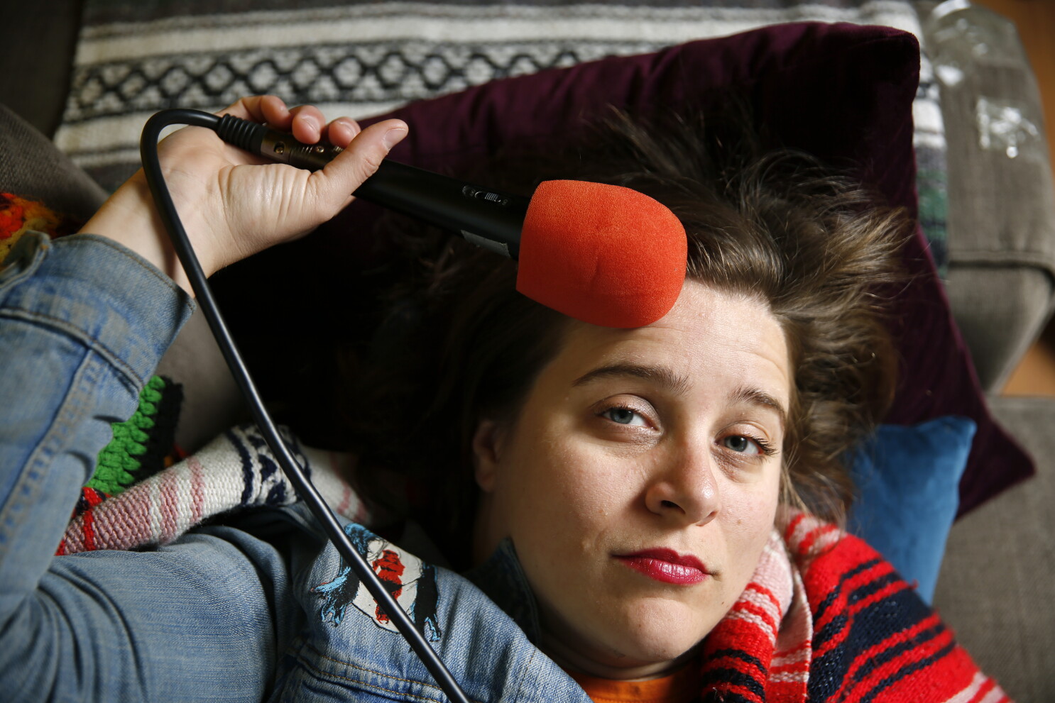 Gratuit Images Coronavirus Kills The Joke For Comics Club Closures Ucb Layoffs dernière salutations