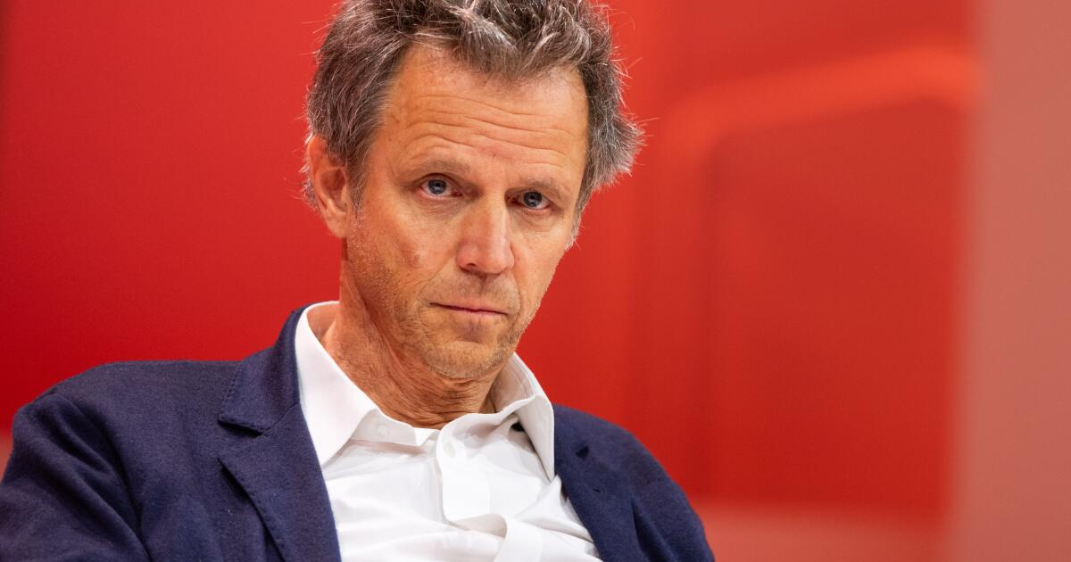 WME continue de réduire ses effectifs et rachète des entreprises sportives pour 500 millions de dollars