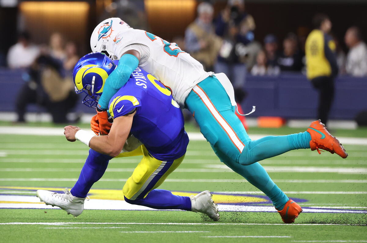 Dolphins Rams Rams are Monday night no-shows in loss to Dolphins - Los Angeles Times