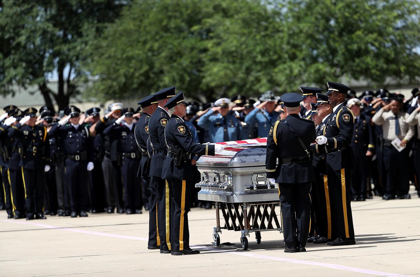 Dallas police officers remembered