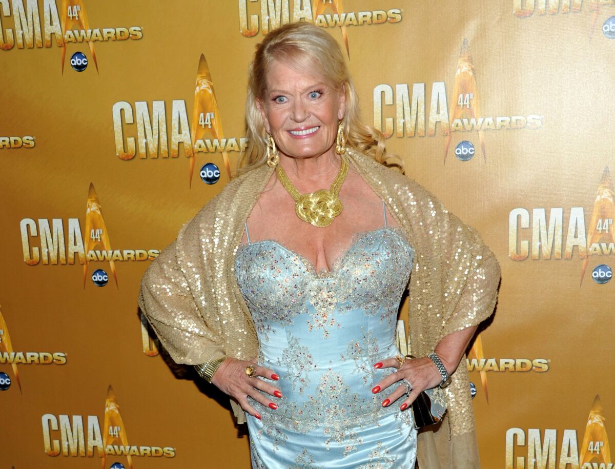 Lynn Anderson attends the 44th Annual Country Music Awards in Nashville in November 2010.