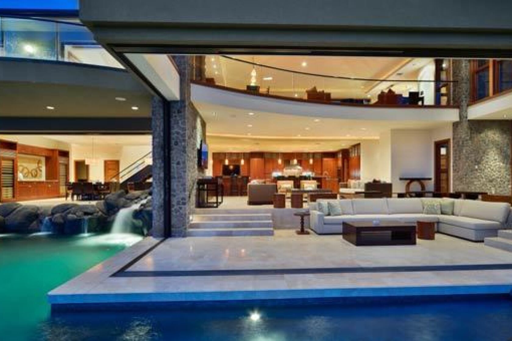 Jodie Foster Lists Beverly Hills Estate For Sale At