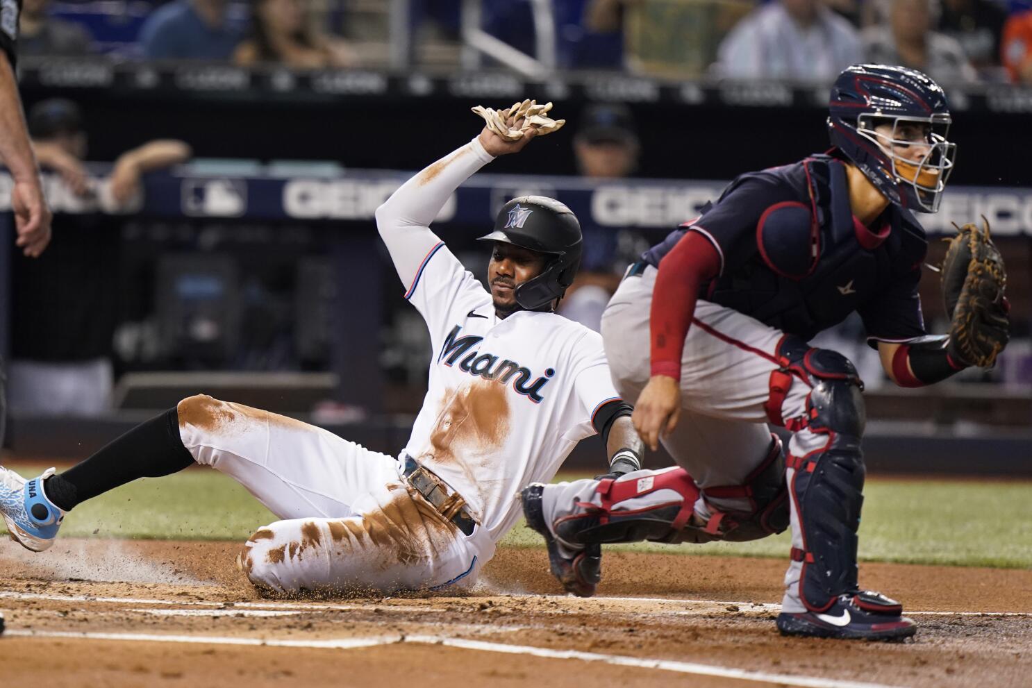 Jorge Alfaro scores, but Marlins lose 5th straight