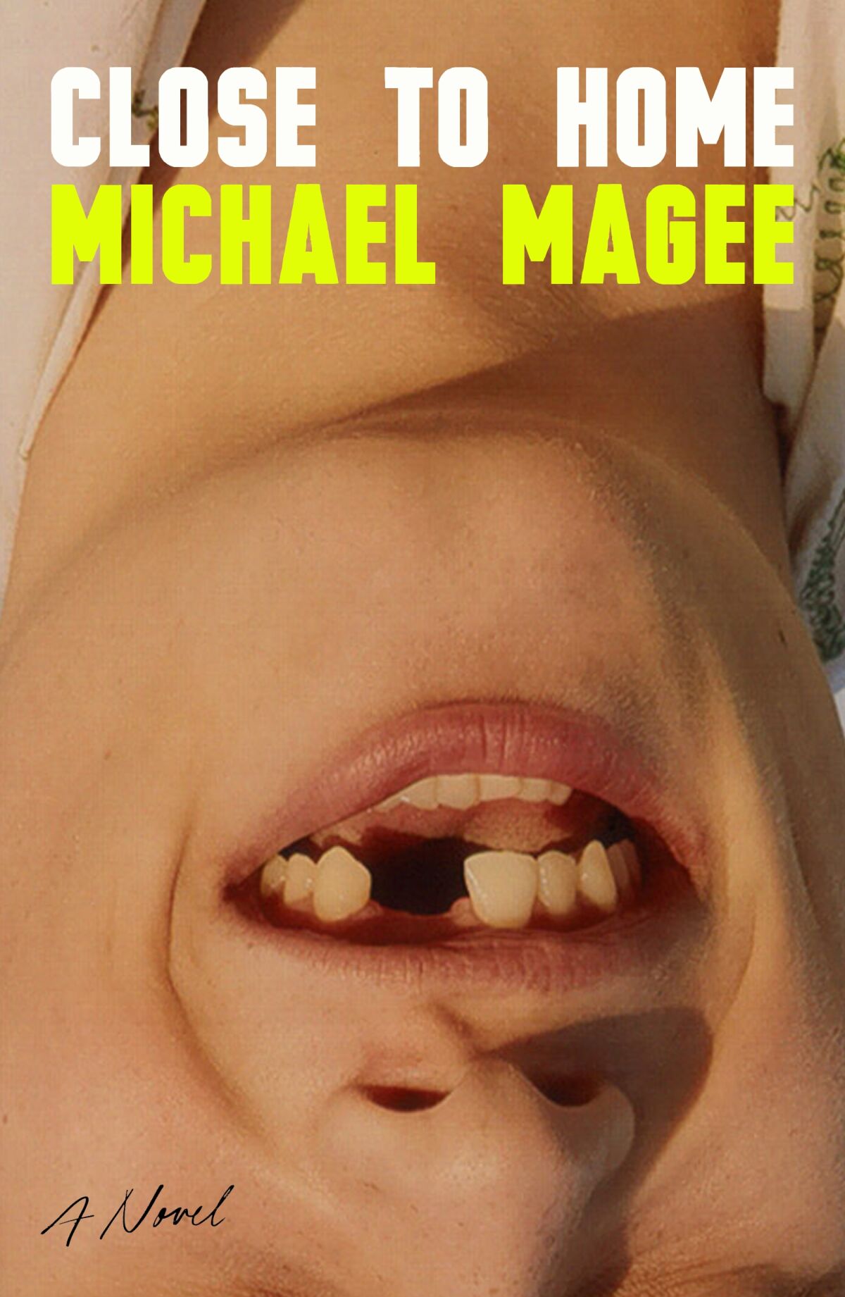Michael Magee'den 'Eve Yakın'