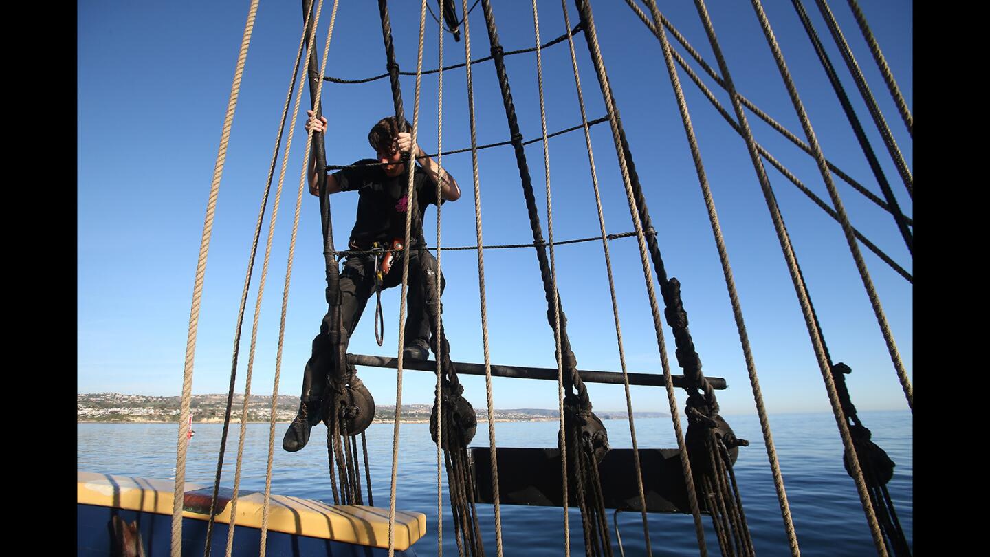 tn-tallship-lady-washington-arrives-20180201-006