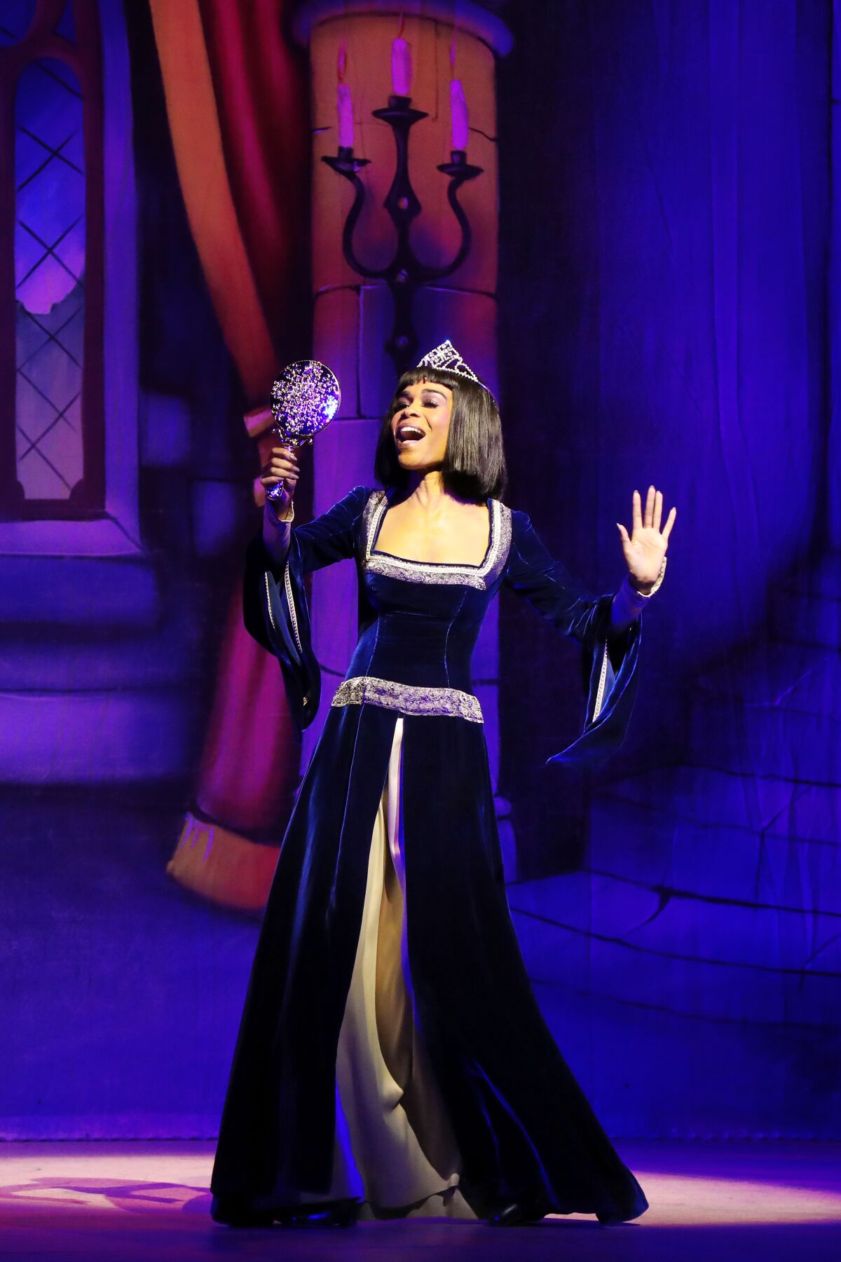 Michelle Williams in "A Snow White Christmas"