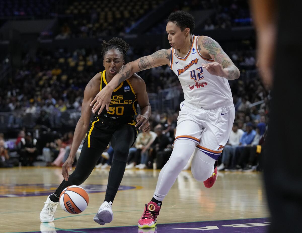 LA Sparks defeat Griner, Mercury 94-71 in WNBA season opener - The San  Diego Union-Tribune