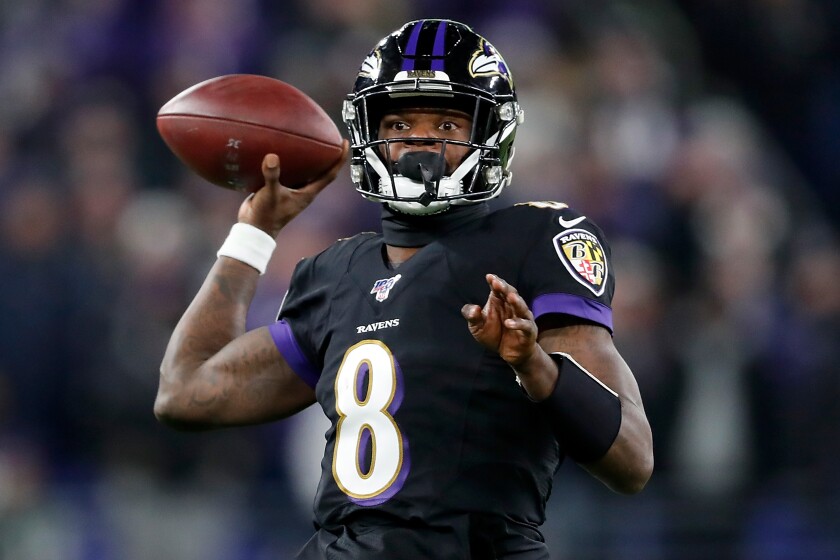Baltimore Ravens Quarterback Lamar Jackson wird die Verteidigung der Tennessee Titans auf eine harte Probe stellen.