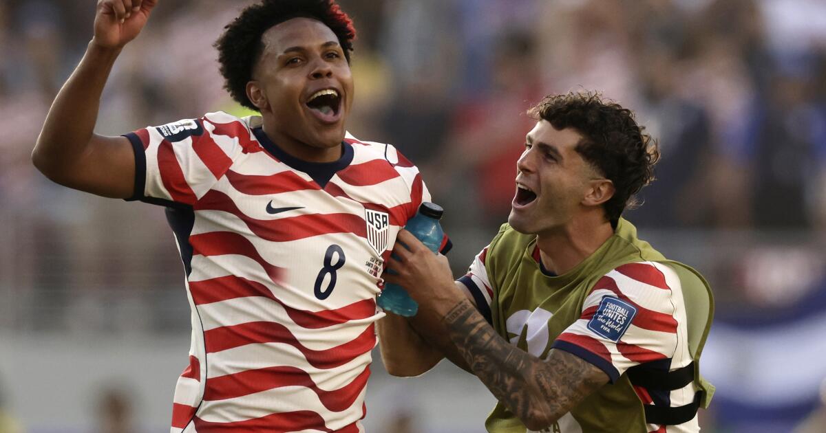 U.S. advances to round of 16, but gets potentially critical red card U.S. advances to round of 16, but gets potentially critical red card