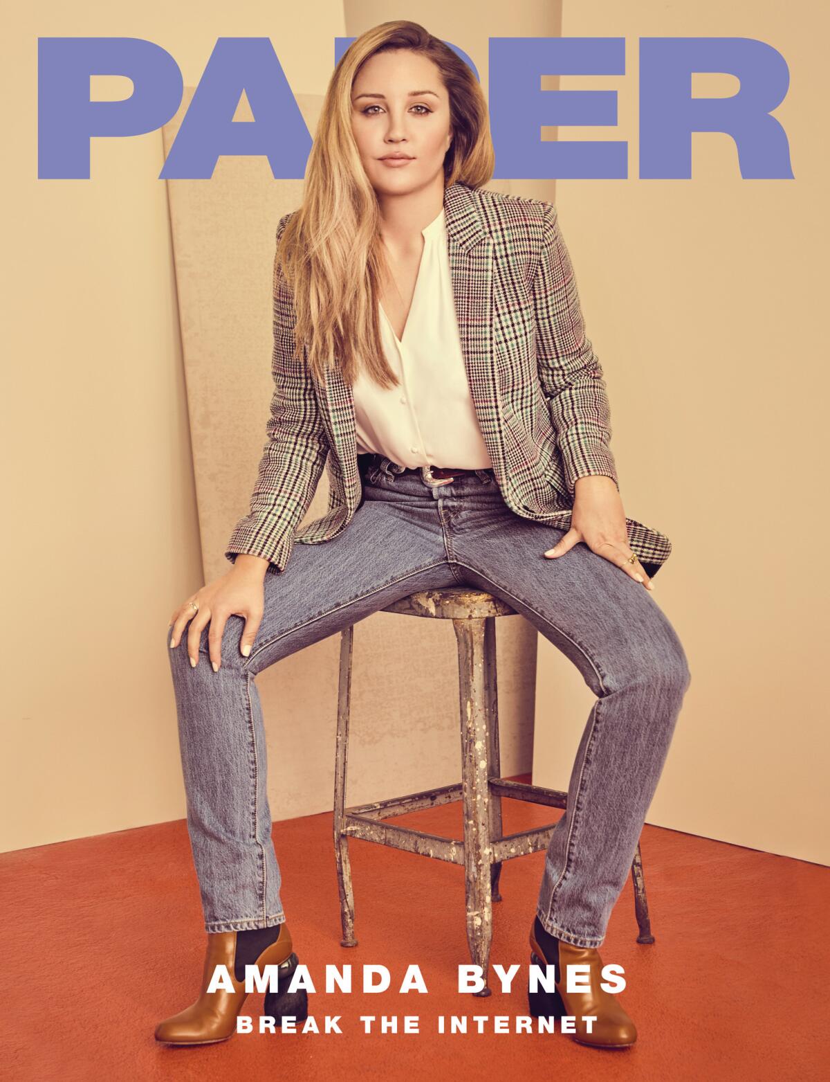 Amanda Bynes on the cover of Paper magazine's "Break the Internet" issue.