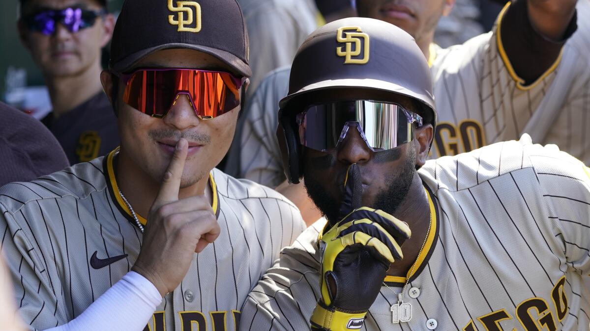 Jurickson Profar's homer, three hits not enough for Padres to take