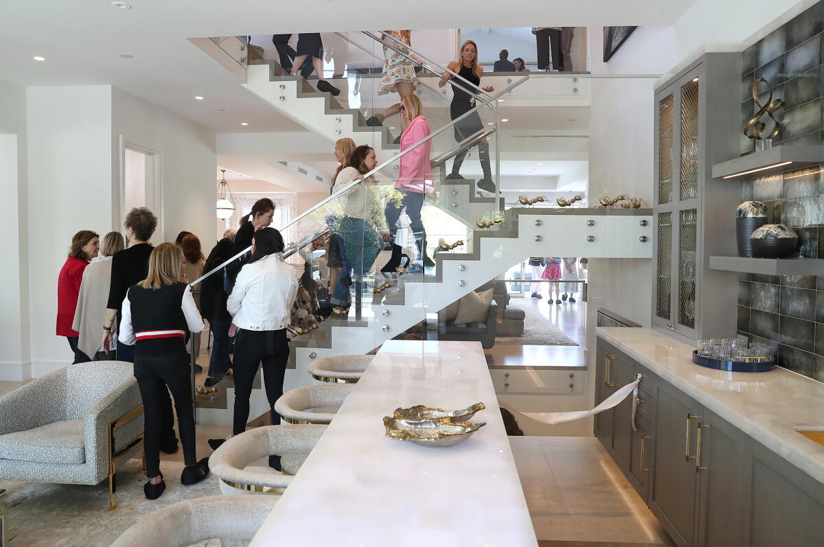 Corona del Mar Home Tour honored with proclamation as it celebrates 50 ...