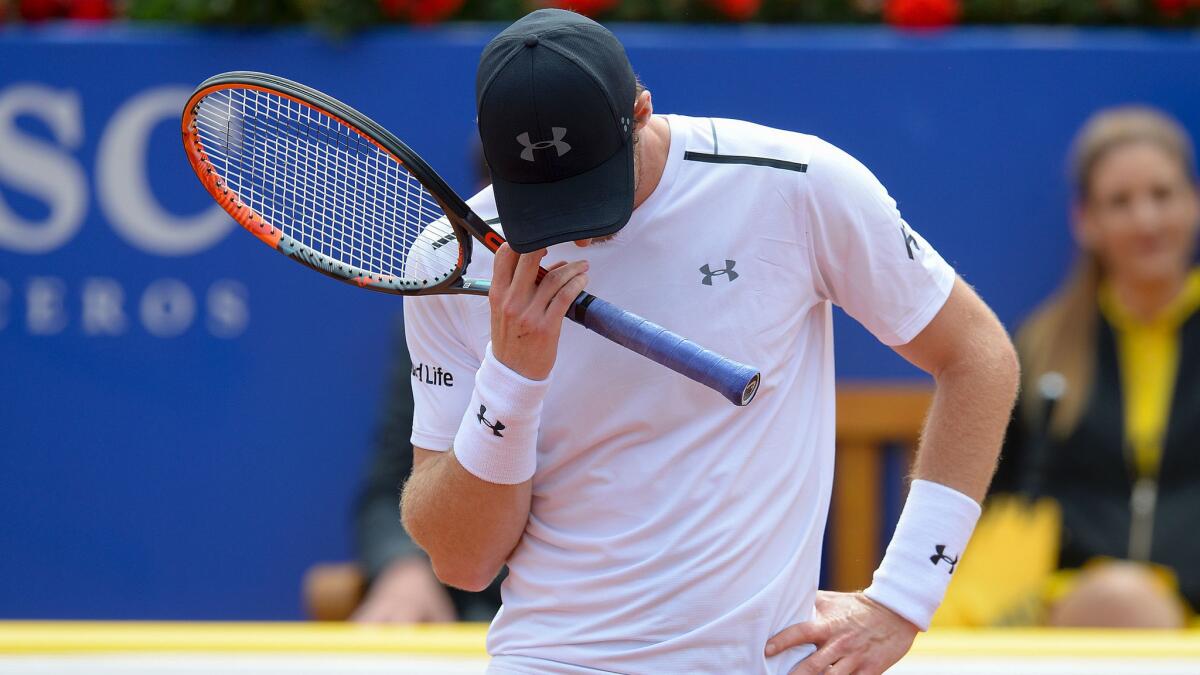 Andy Murray reacts after losing a point to Dominic Thiem in the semifinals of the Barcelona Open on Saturday.