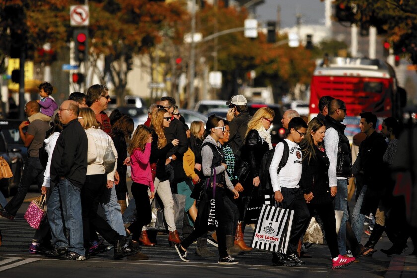 Retailers Hustle To Attract Last Minute Christmas Shoppers Los