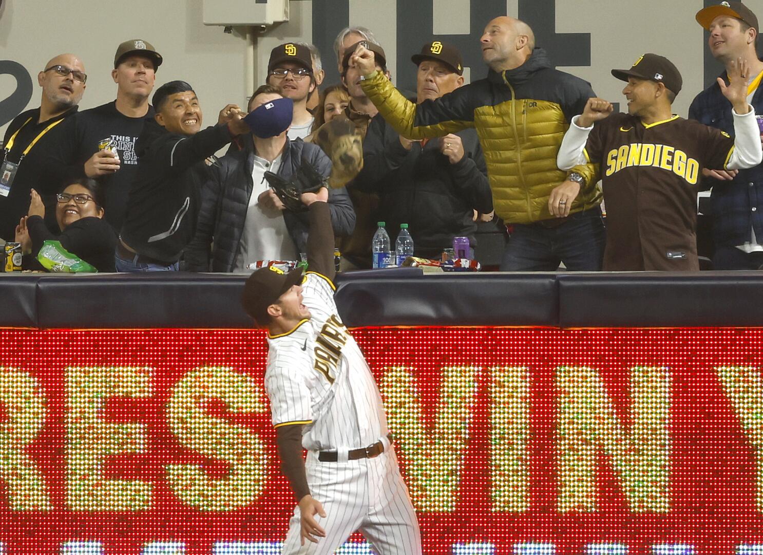 To chants of 'Beat LA!', the Padres eliminate the Dodgers