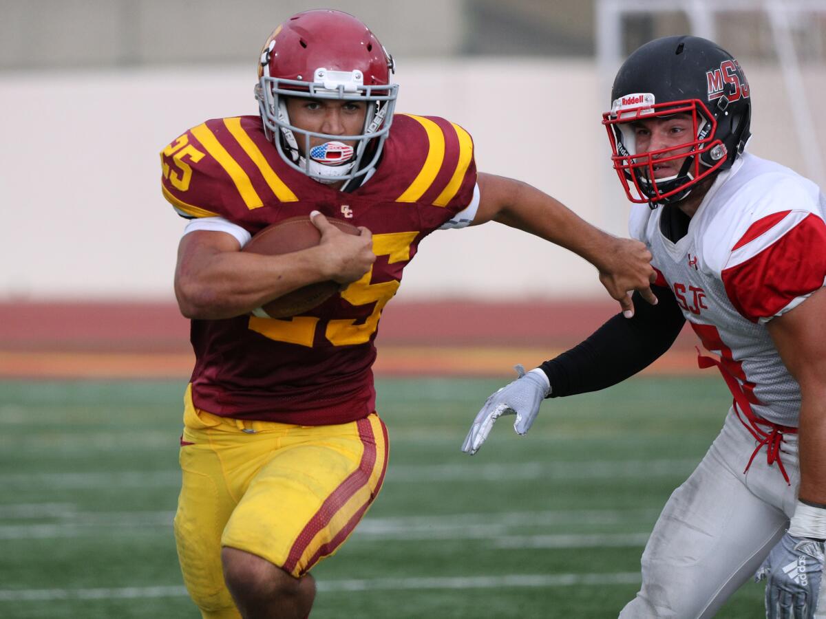 Glendale Community College's Elijah Washington gets away from the defense in a home game against Mount San Jacinto College on Saturday at Sartoris Field.