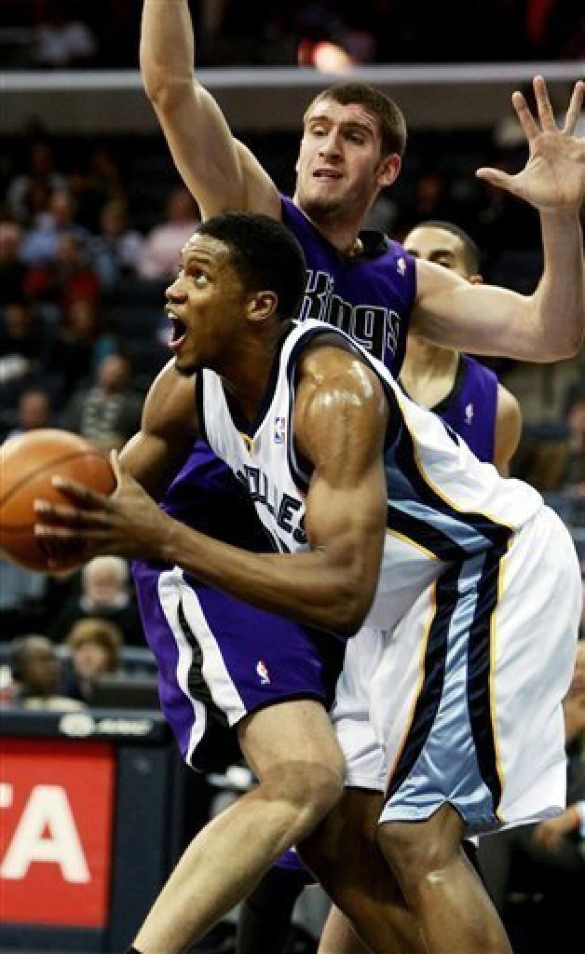 Former Sacramento Kings Forward Jason Thompson Joins The