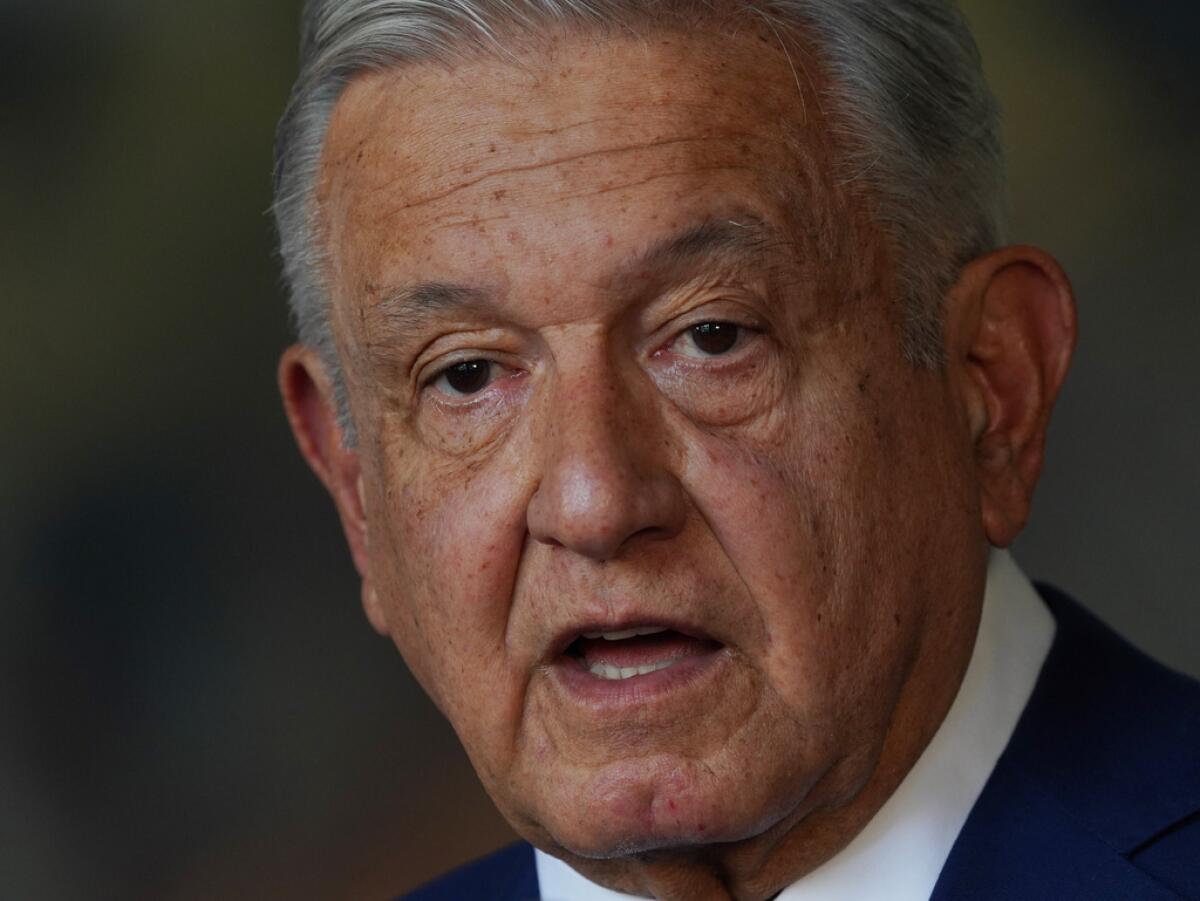 López Obrador niega haber recibido dinero del narco para su campaña, como reportan medios - Los Angeles Times