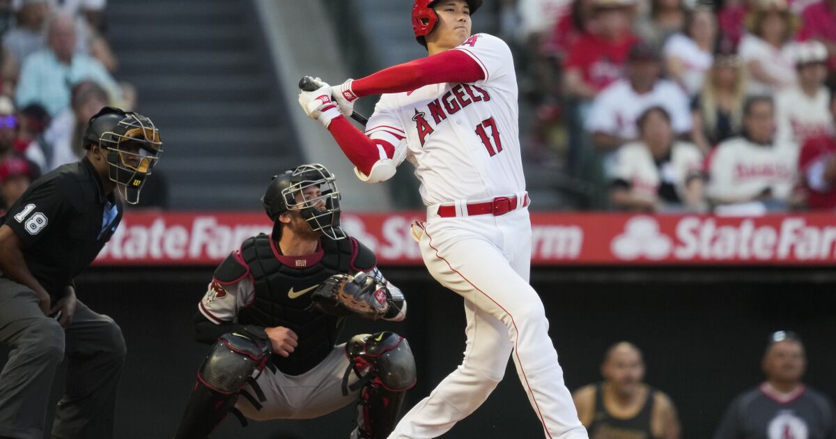Ohtani hits a career-best 493-foot HR to reach 30 for the season in the Angels’ loss to the D-backs