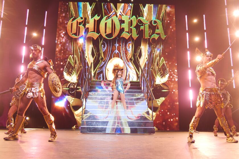 Gloria Trevi estará presentando tres conciertos en el área: YouTube Theater, Toyota Arena y Honda Center.