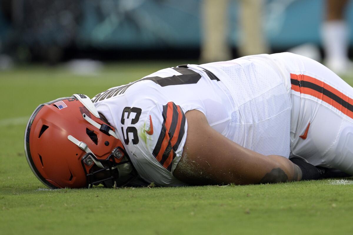 Browns lose starting center Harris for season, placed on IR - The San Diego  Union-Tribune