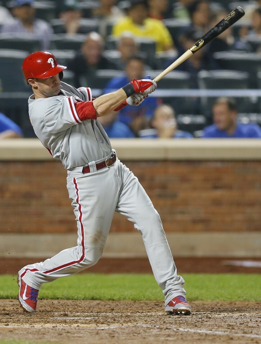 The Dodgers acquired veteran third baseman Michael Young from the Philadelphia Phillies on Saturday.