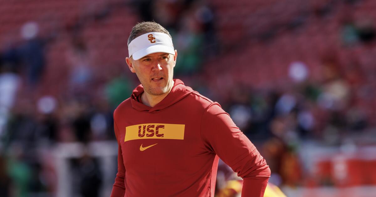 USC koçu Lincoln Riley, yeni işe alımları elden geçirme