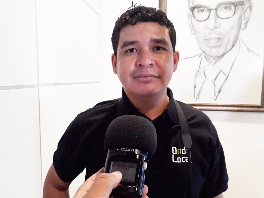خولیو لوپز، روزنامه‌نگار می‌گوید که سال‌ها آزار و اذیت و خشونت دولت نیکاراگوئه را تحمل کرده است.