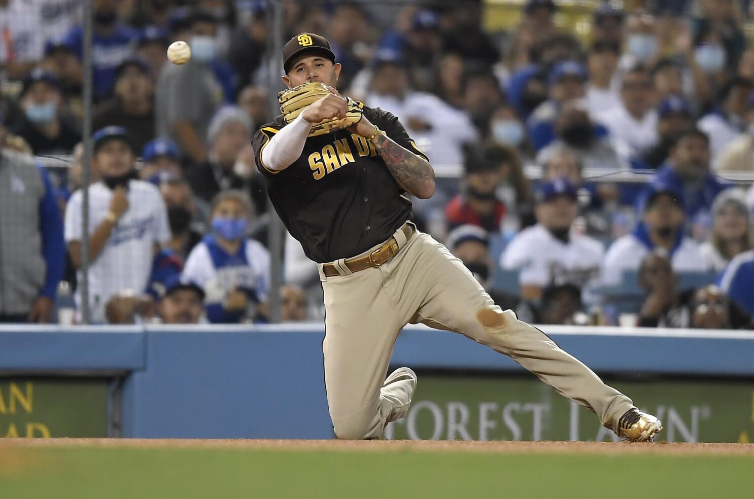 Will Smith's walk-off homer carries Dodgers past Rockies