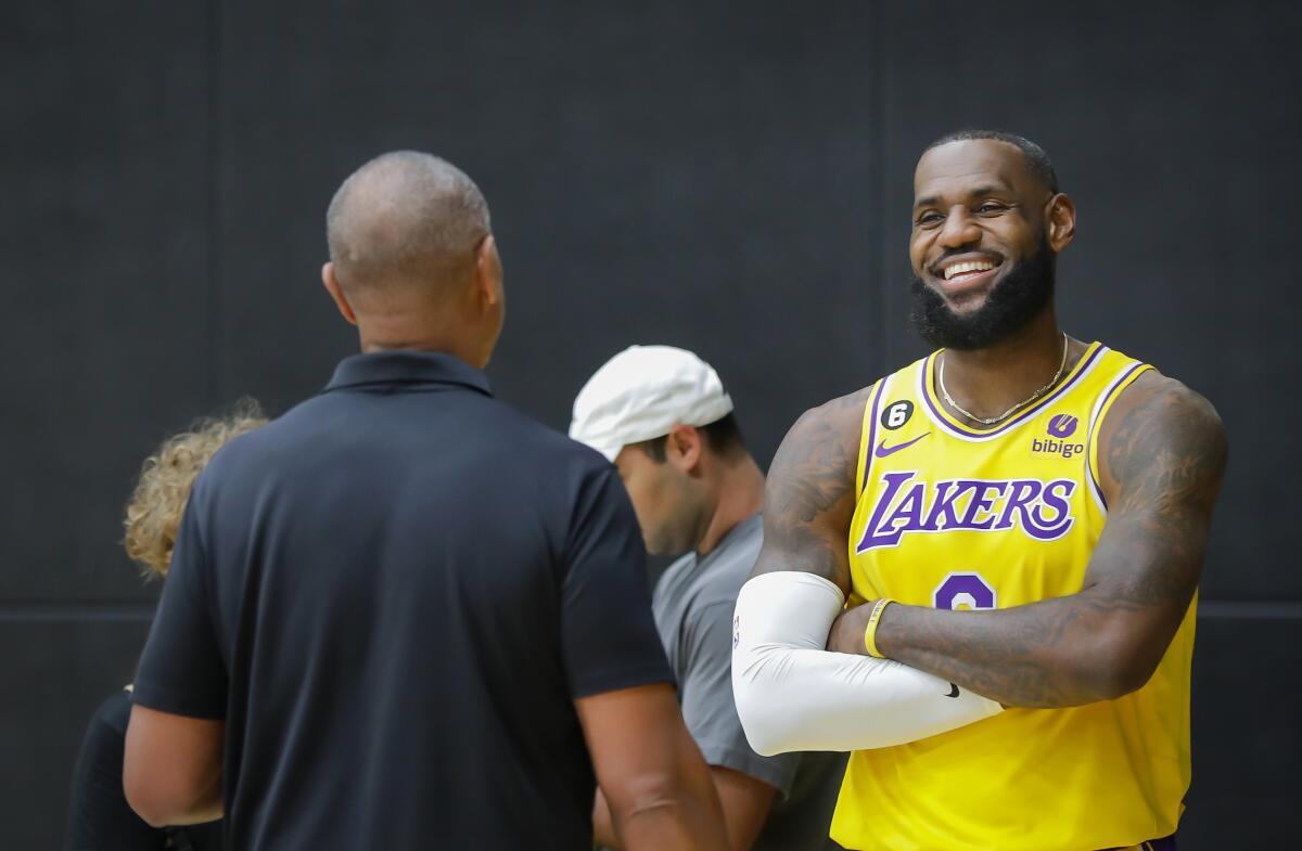 LeBron James posts photos in full Lakers jersey for first time