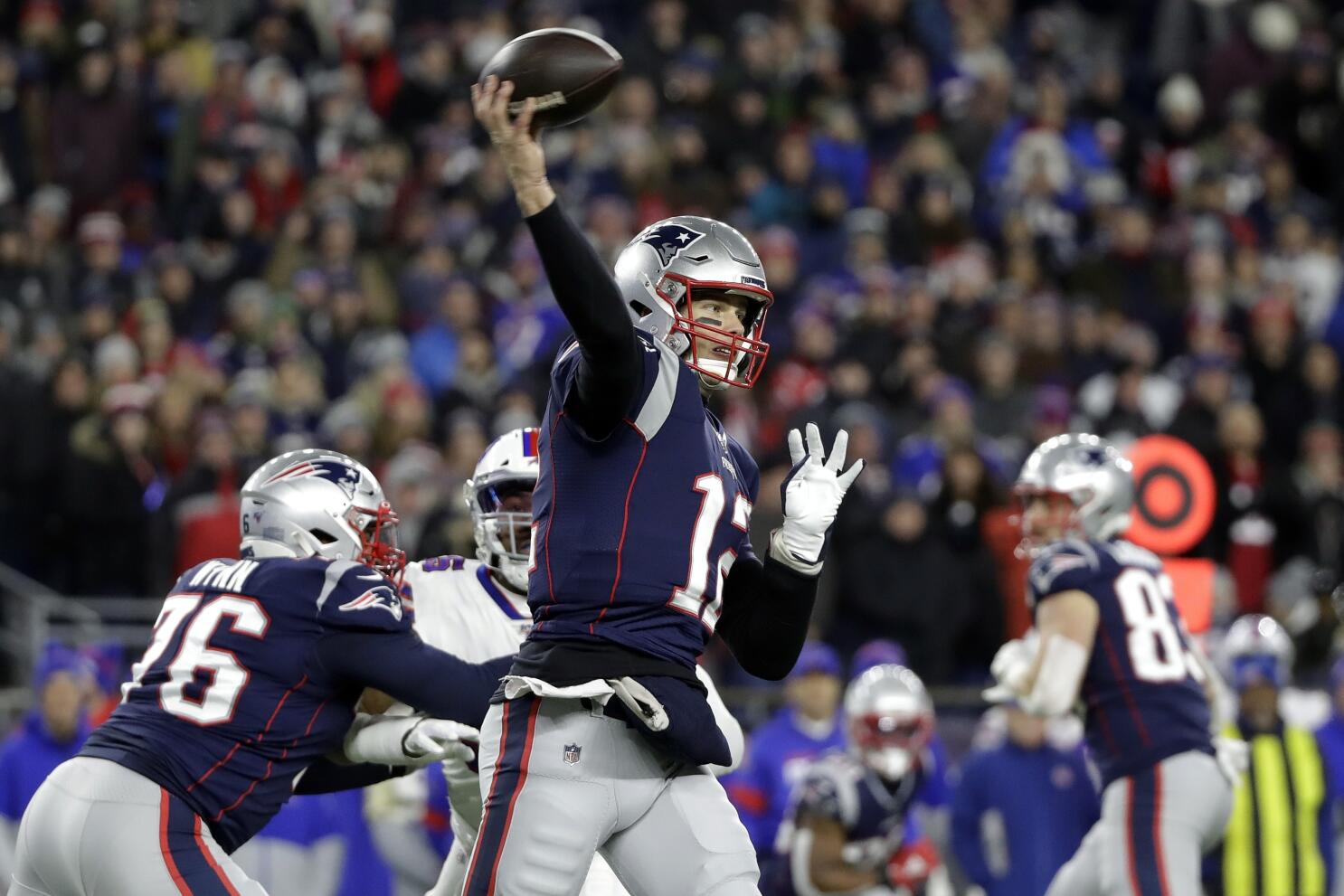 Patriots beat Bills 24-17, win 11th straight AFC East crown - The